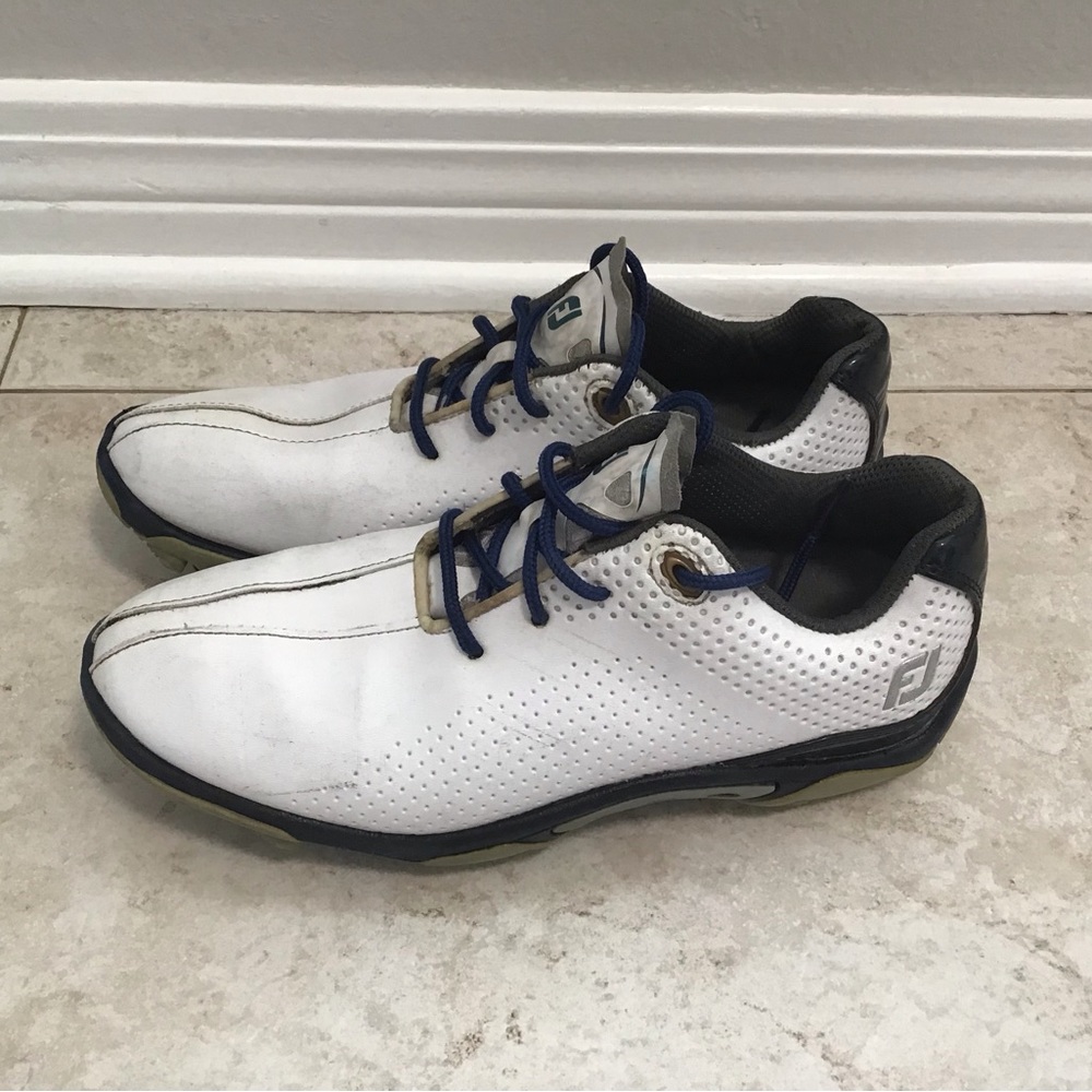 Youth FootJoy DNA Golf Shoes Sz 4